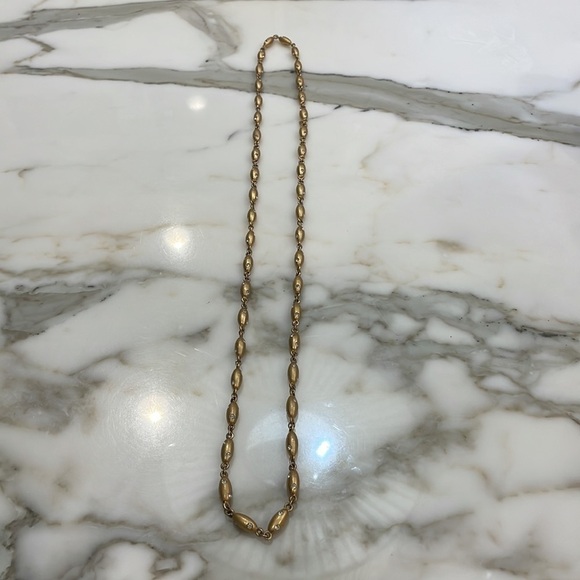 Gloria Vanderbilt Vintage Lng.Oval Nugget W-Crystals Necklace-Substantial Weight - Picture 3 of 8